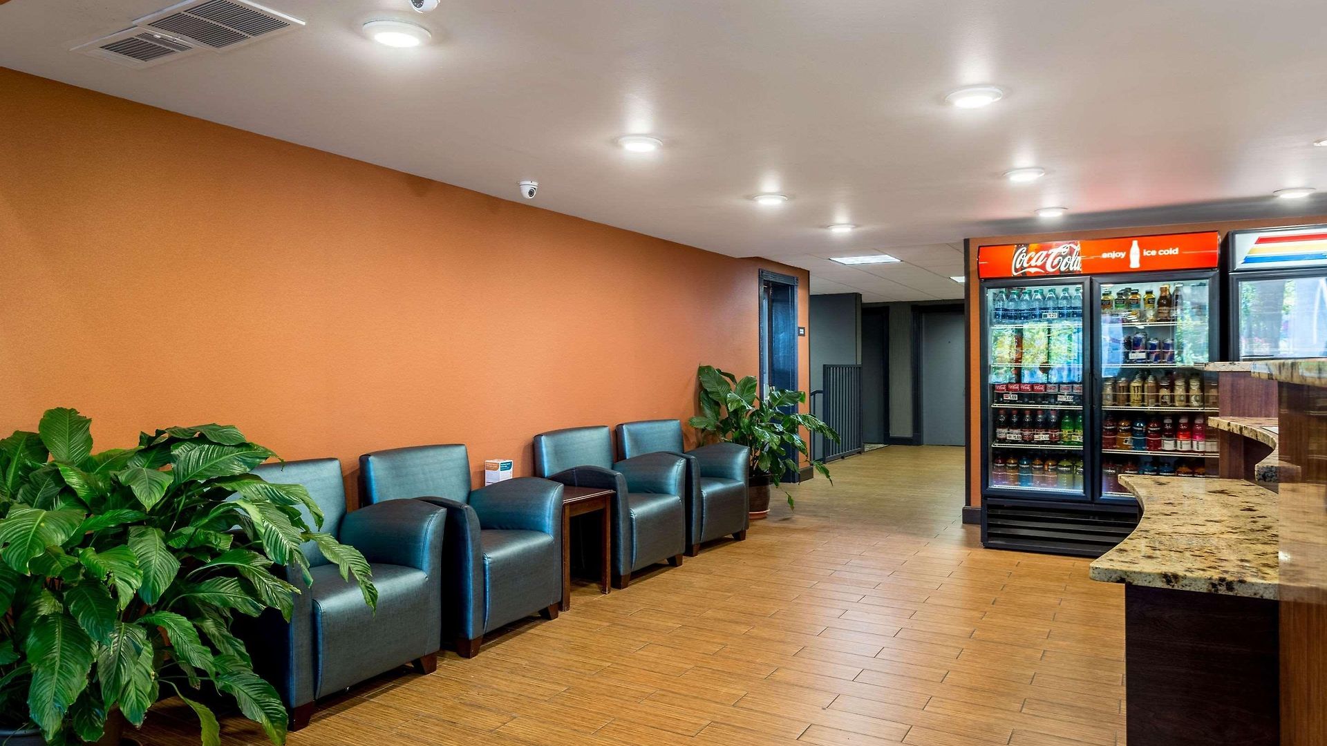 Hotel Comfort & Downtown - Stadium 4*