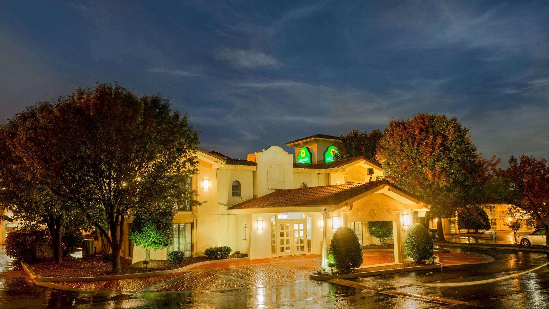 La Quinta By Wyndham South Hotel 2*