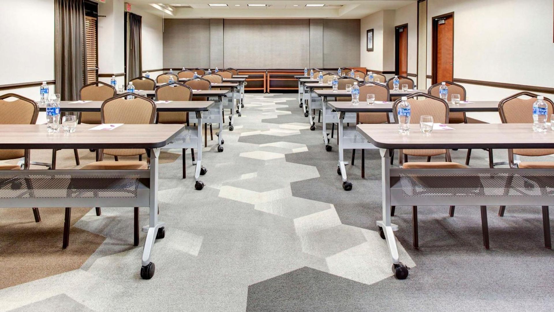 Hyatt Place Opryland Hotel Nashville