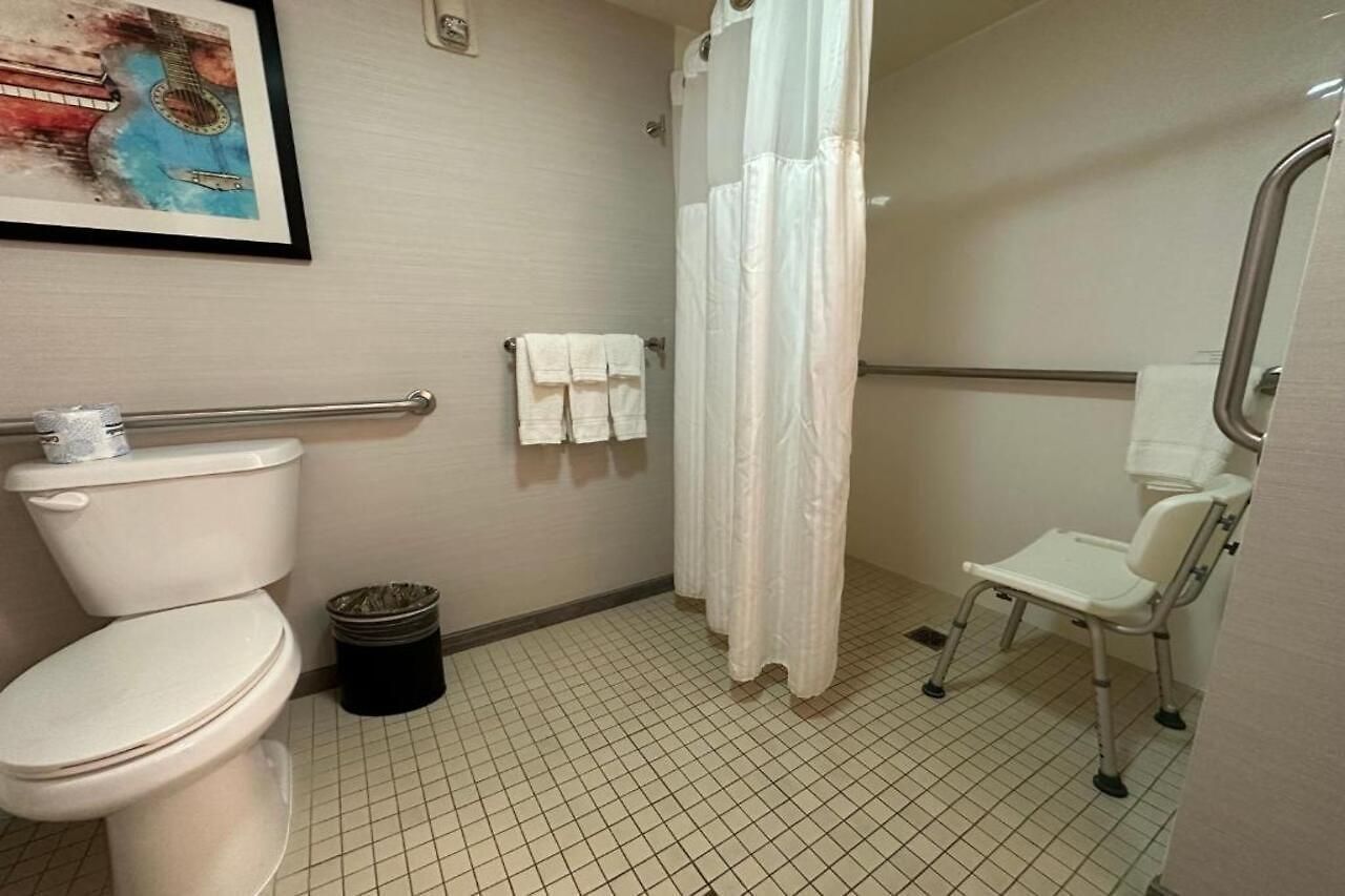 Hotel Hilton Garden Airport 3*