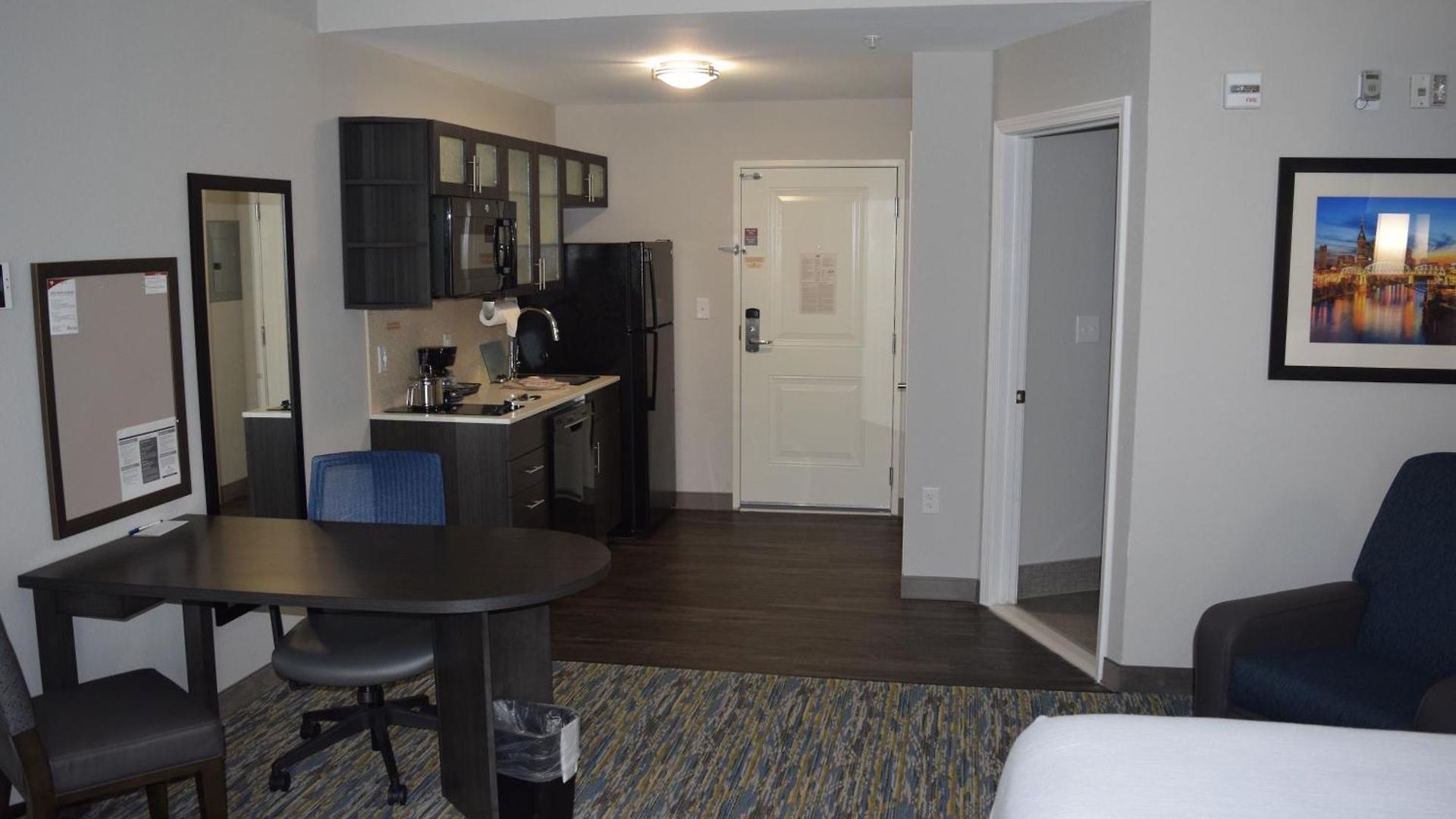 Hotel Candlewood - Metro Center By Ihg 3*
