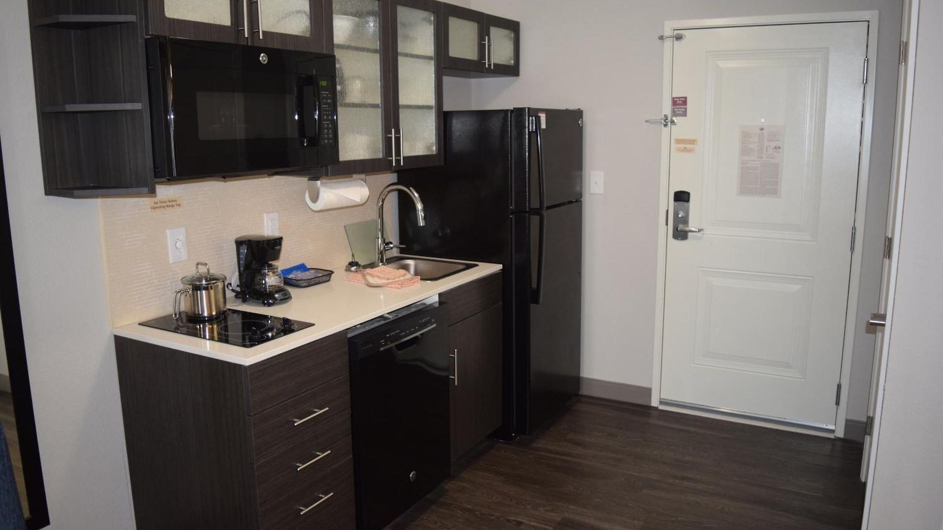 Candlewood - Metro Center By Ihg Hotel 3*