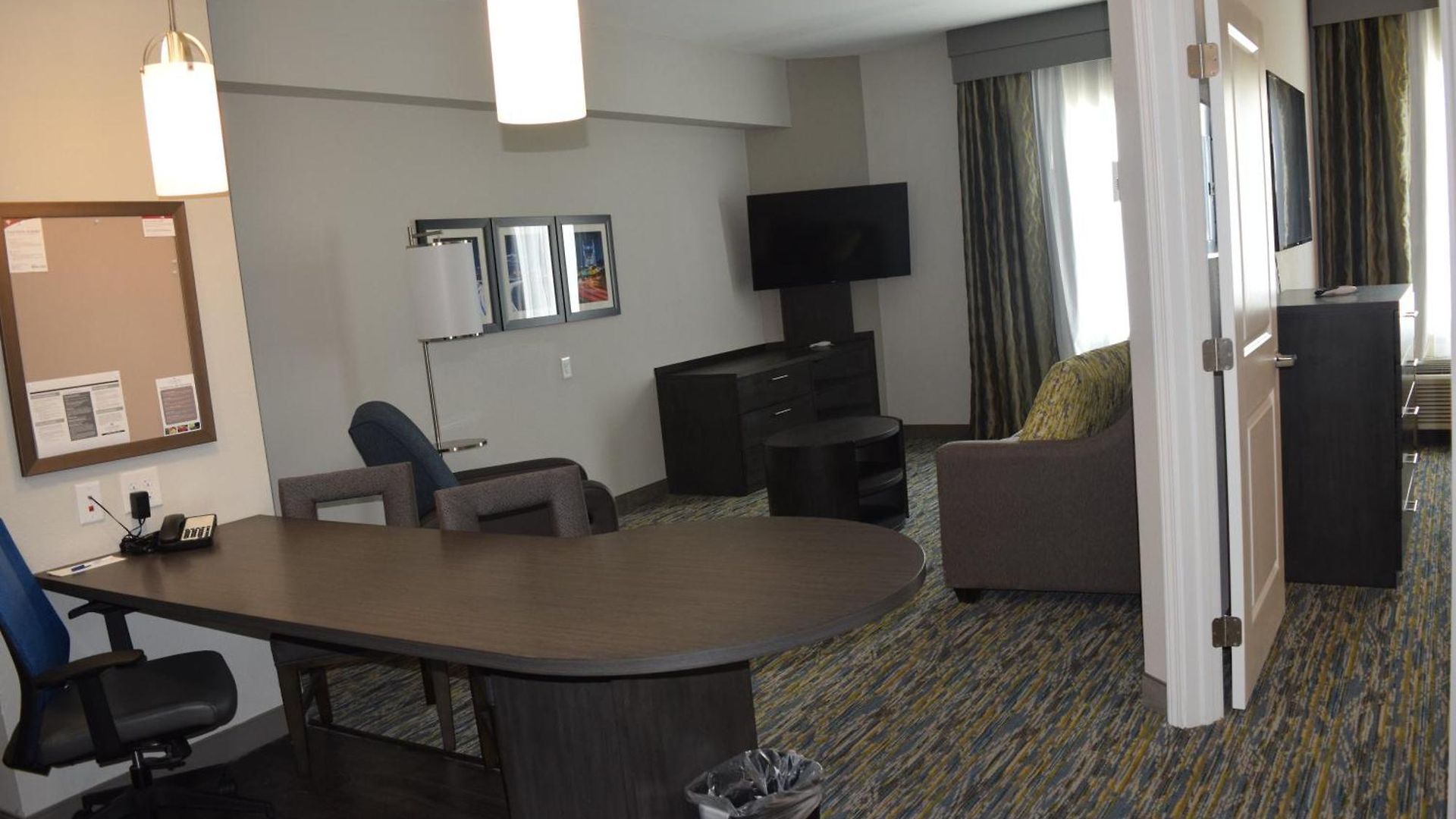 Hotel Candlewood - Metro Center By Ihg 3*
