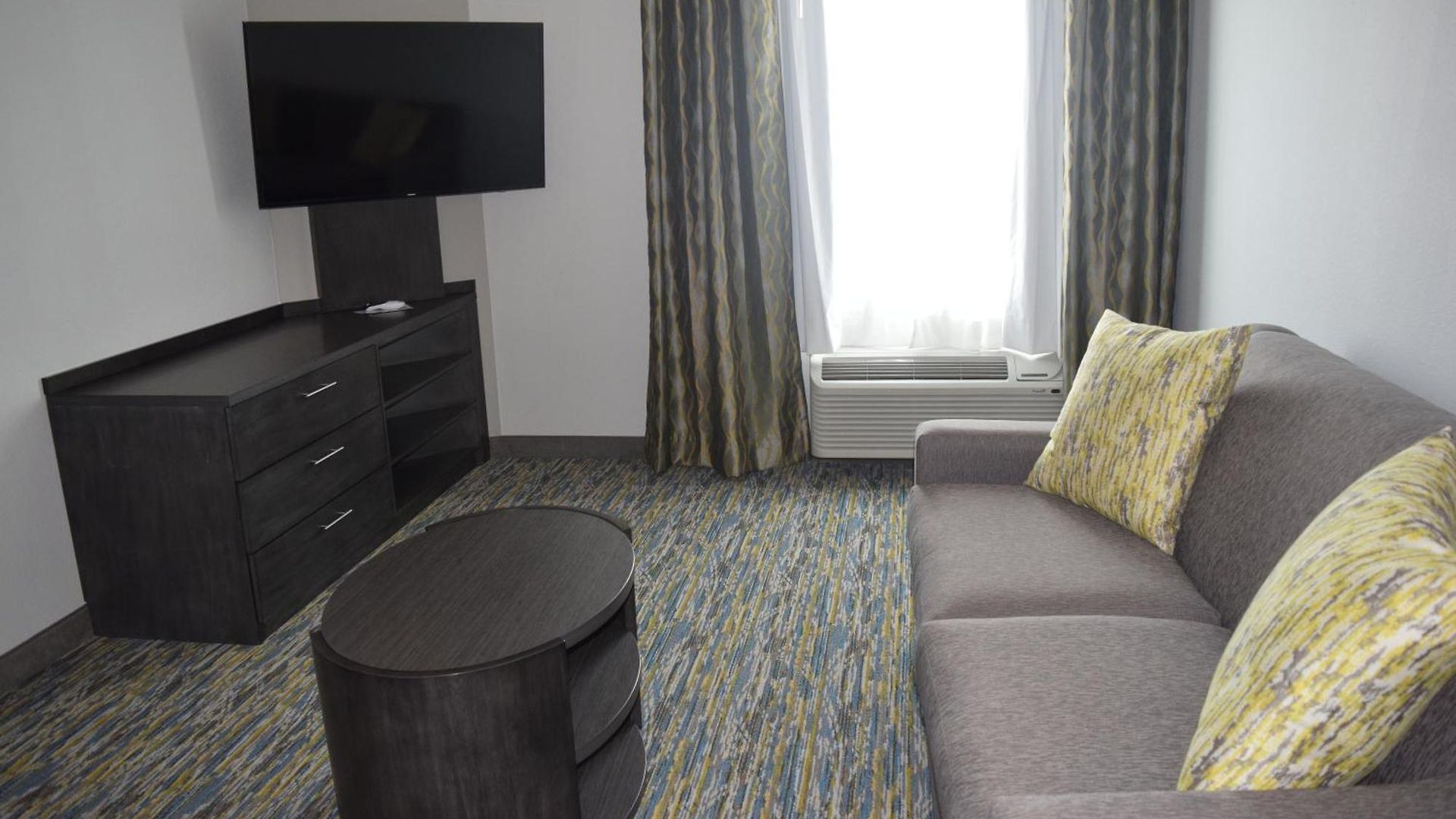 Candlewood - Metro Center By Ihg Hotel 3*