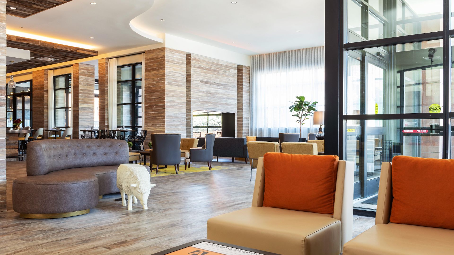 Hotel & Downtown - Broadway By Ihg