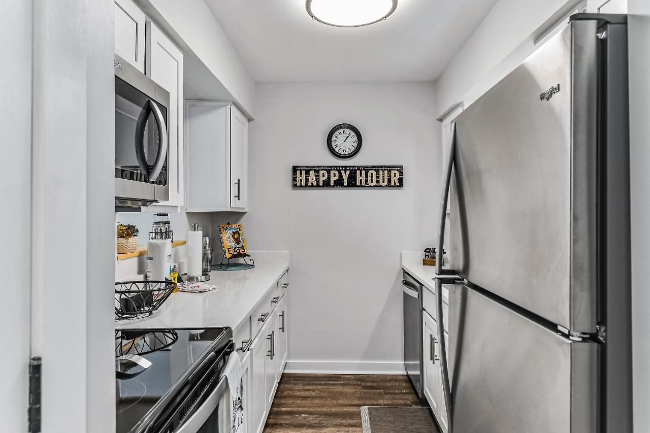 1062 Riverfront