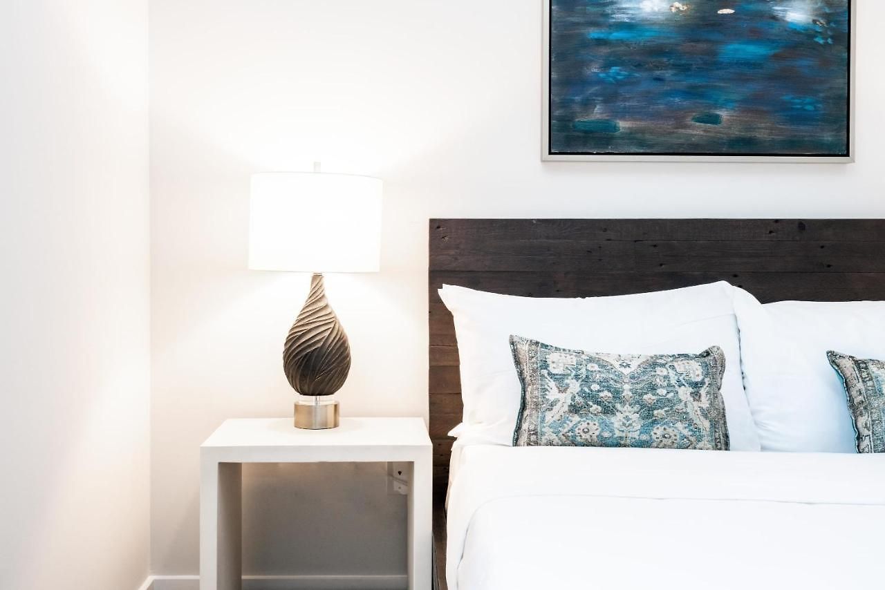 Apartment Cozysuites Music Row Stunning 2br In 20 *