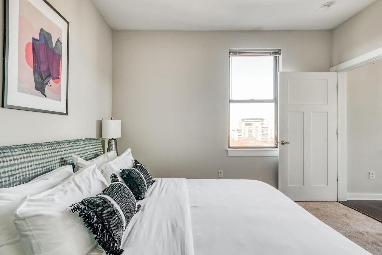 Apartment Cozysuites Music Row Spacious 2br In Nashville! 01 *