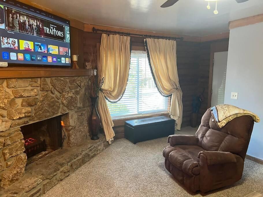 Apartment Log Close To Percy Preist Nashville