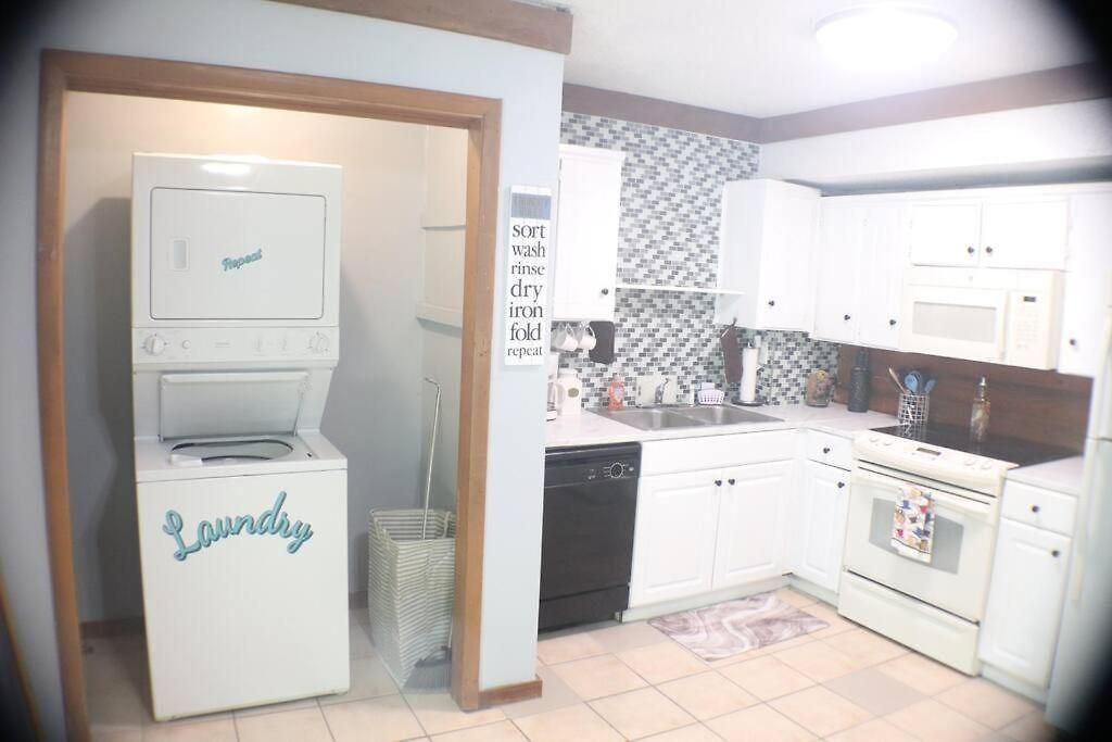 Apartment Log Close To Percy Preist Nashville