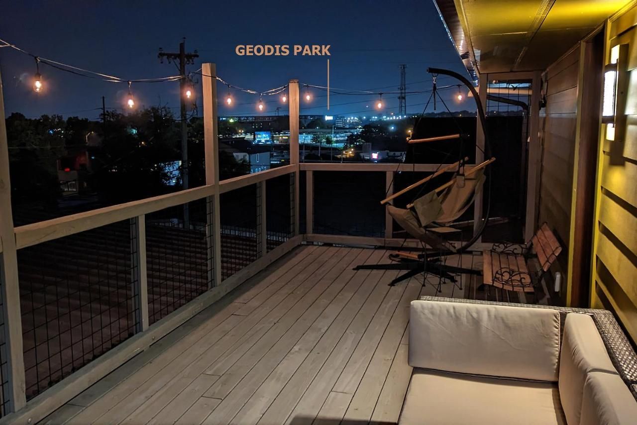Apartment Westwood Shed In By Geodis Vanderbilt Belmont, 1 Accessible Nashville