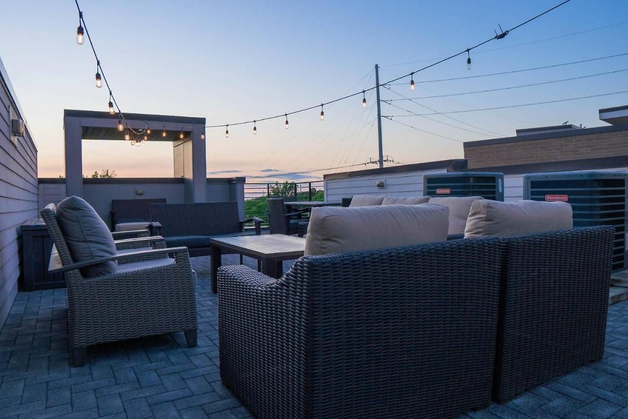 Twelve South Holiday home