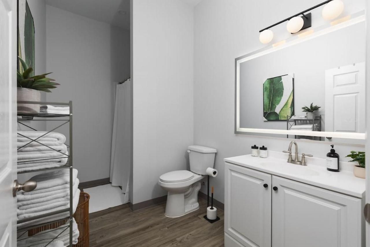 Apartment Chic East Nash - Walk To Restaurants Bars And Music Nashville