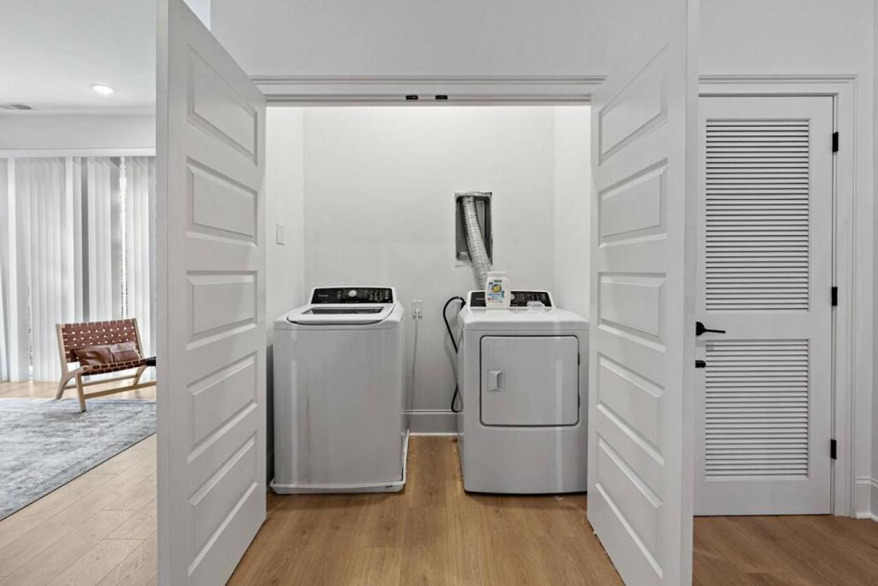 Trendy East Near Coffee Shops & Downtown Apartment Nashville