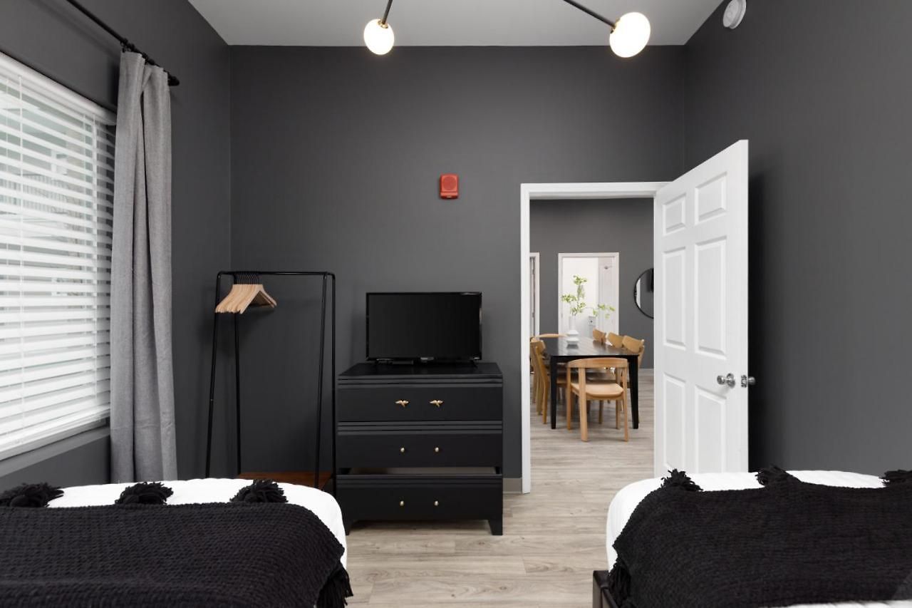 Chic East Nash - Walk To Restaurants Bars And Music Apartment Nashville