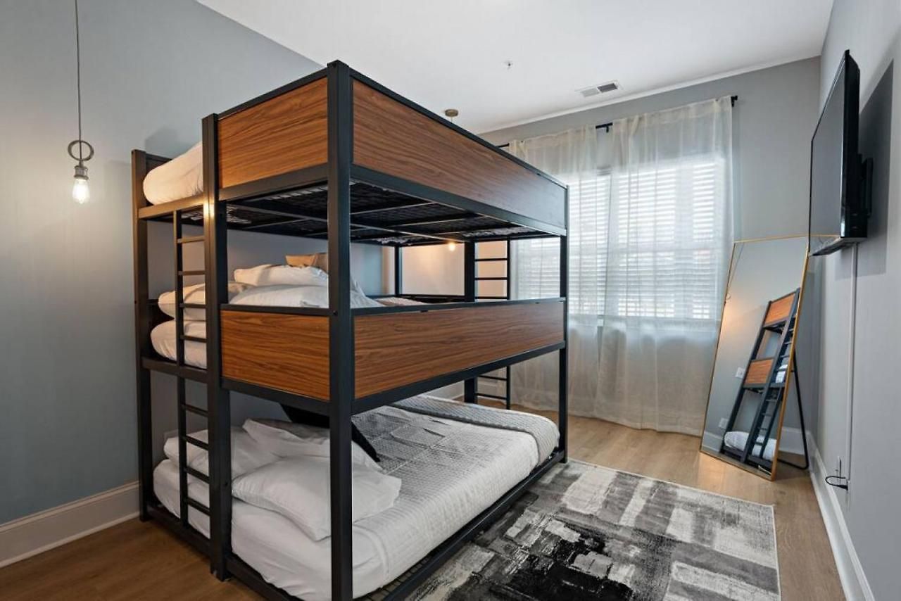 Trendy East Near Coffee Shops & Downtown Apartment Nashville