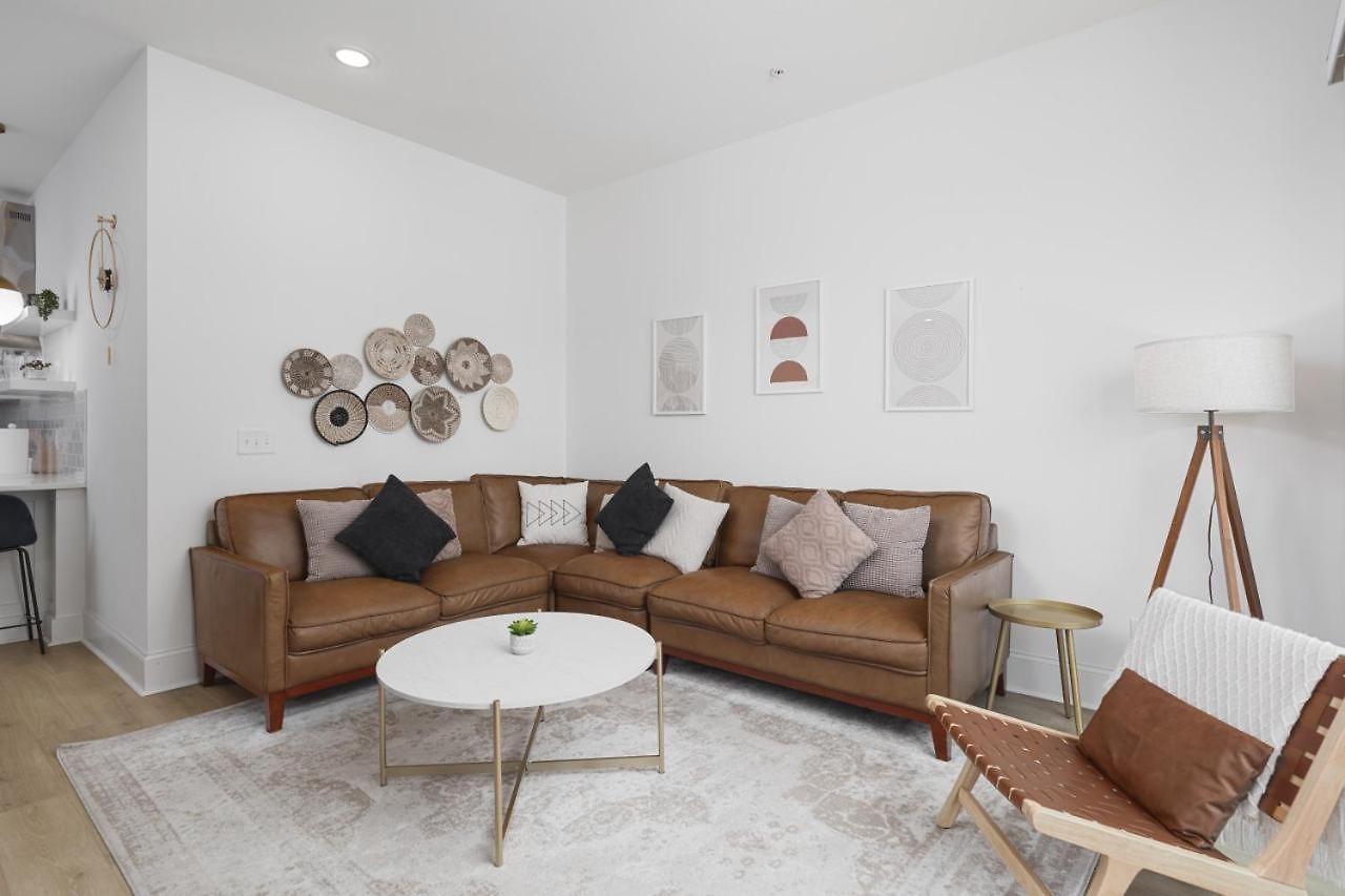 Apartment Trendy East Near Coffee Shops & Downtown