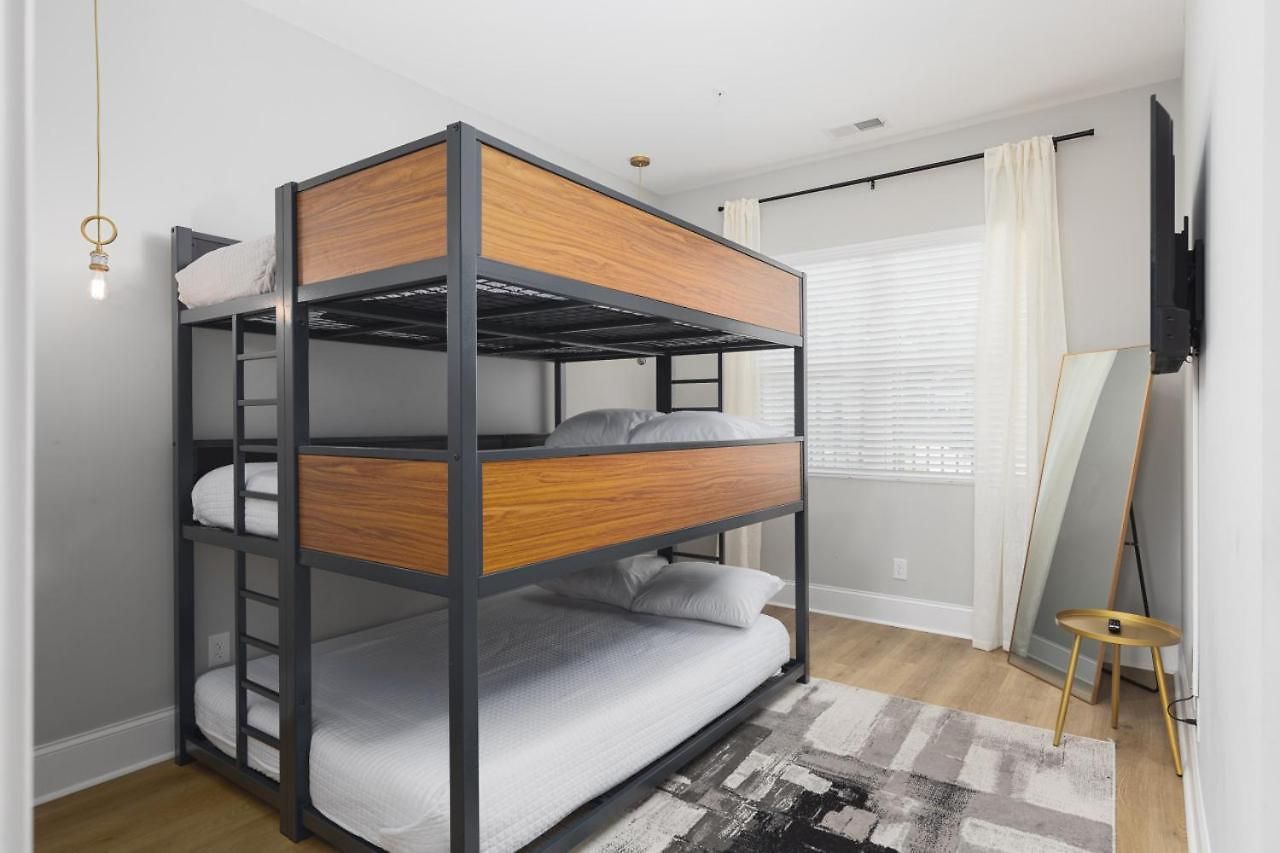 Apartment Trendy East Near Coffee Shops & Downtown