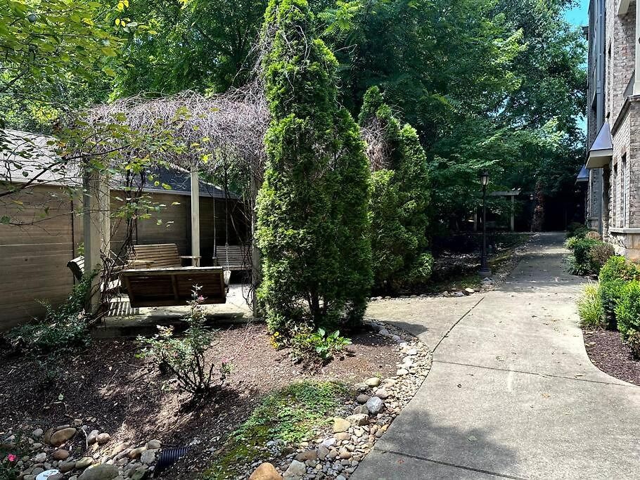 The Painted Muse I Stylish 3br With Rooftop Hot Tub In East Nashville