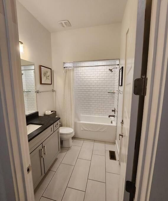 Holiday home Vibe/3 Miles 2broadway/11 Bds *