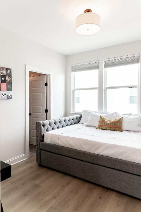 Diamond Retreat Townhome With Garage 3 Mi To Downtown Holiday home Nashville