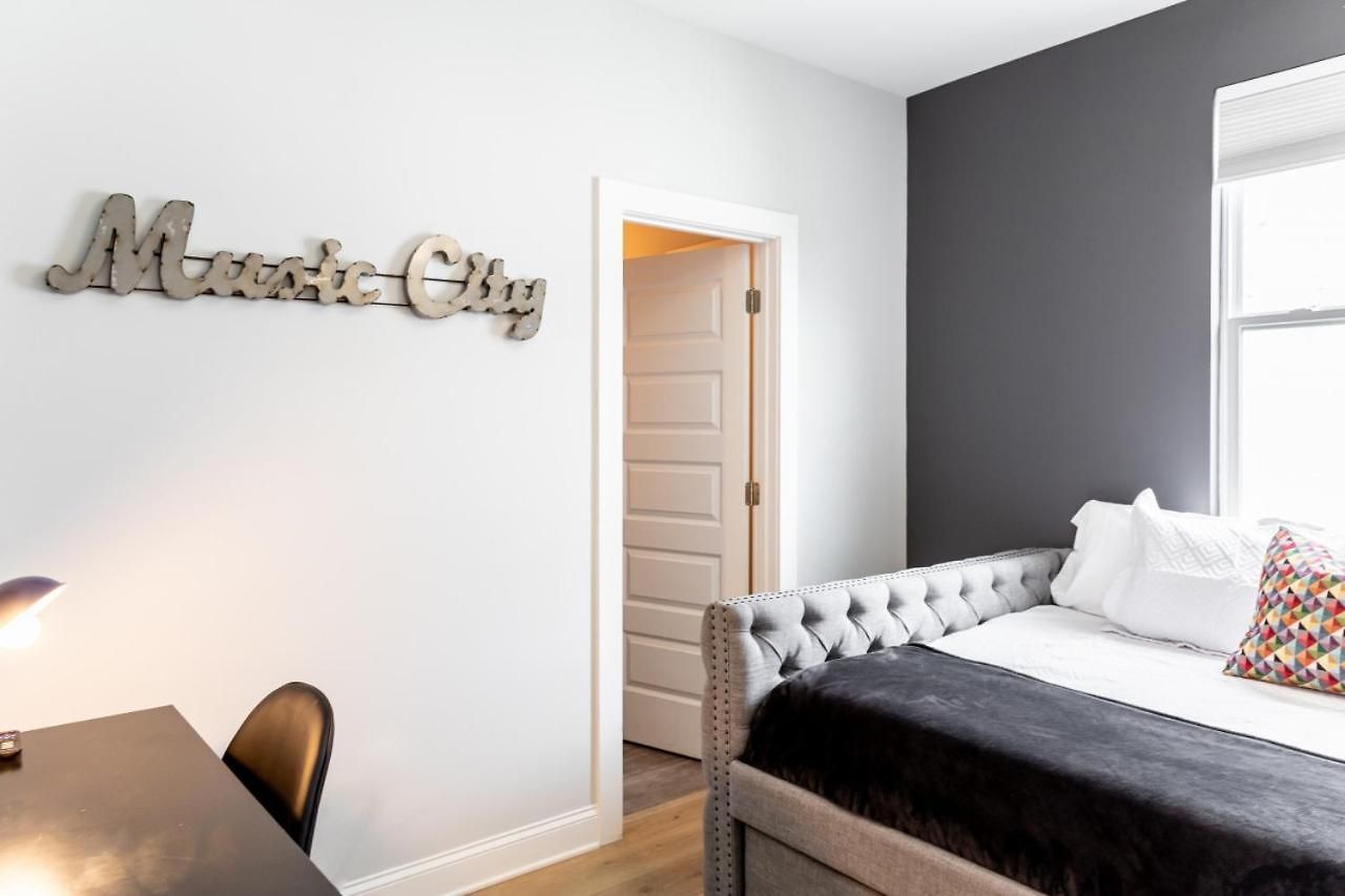 Star Retreat Townhome With Garage 3 Miles To Downtown Holiday home Nashville