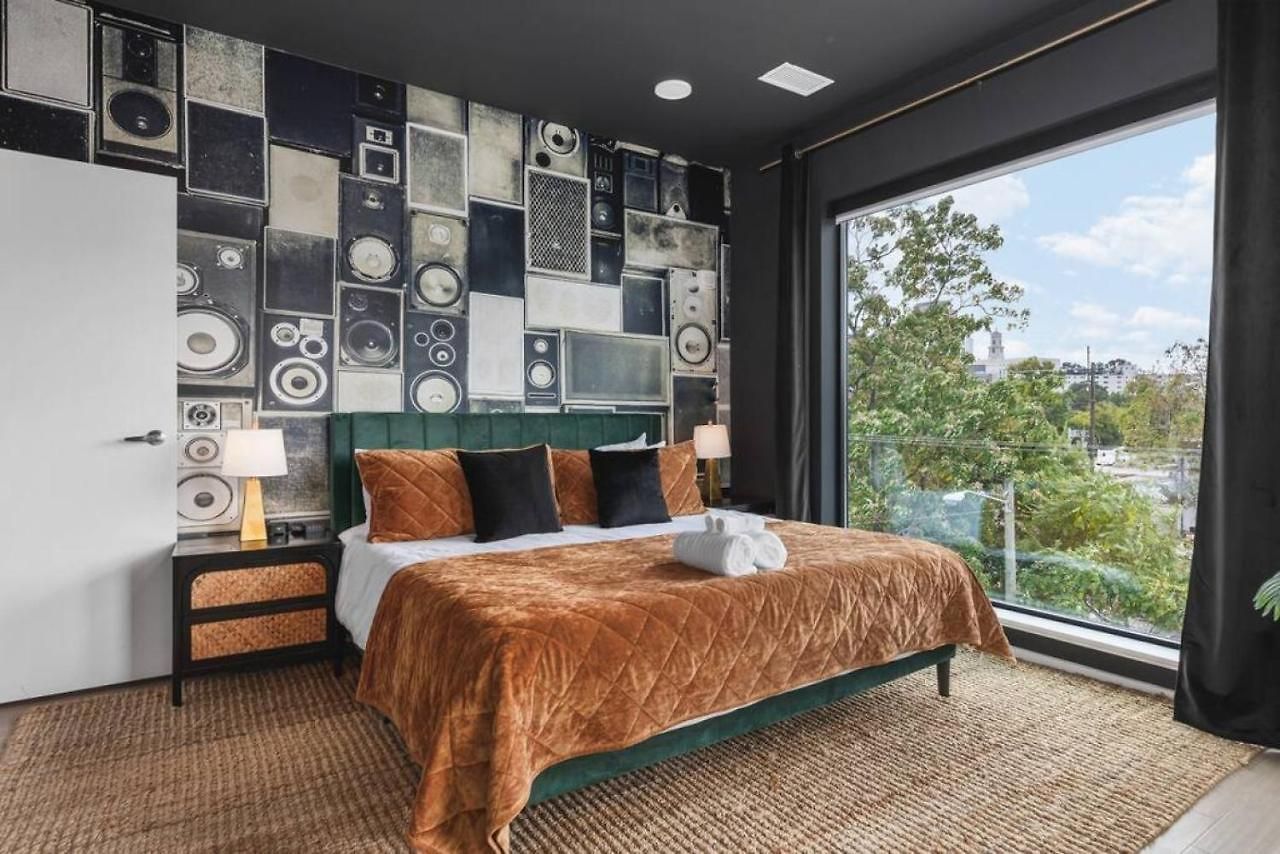 Oasis On The River With Garage Walk To Downtown Apartment