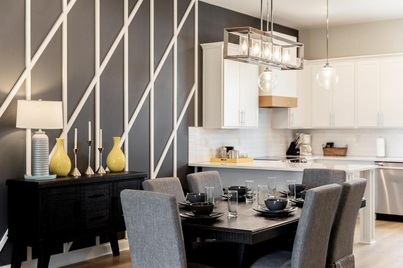 Star Retreat Townhome With Garage 3 Miles To Downtown Holiday home *