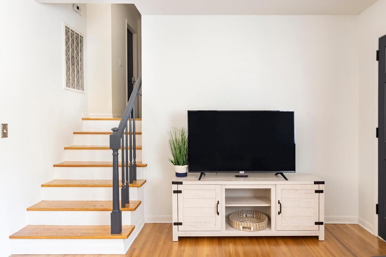 Spacious In A Quiet Neighborhood Holiday home Nashville