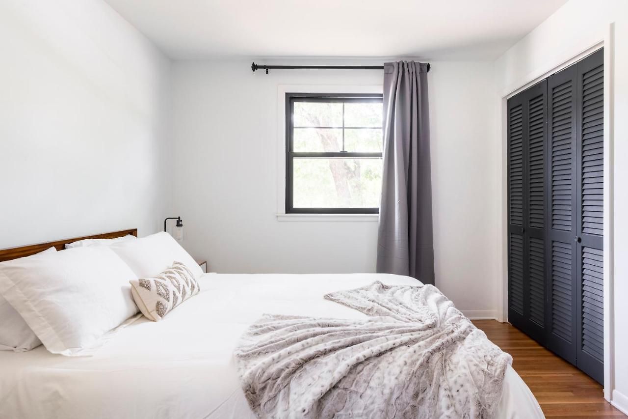 Spacious In A Quiet Neighborhood Holiday home *