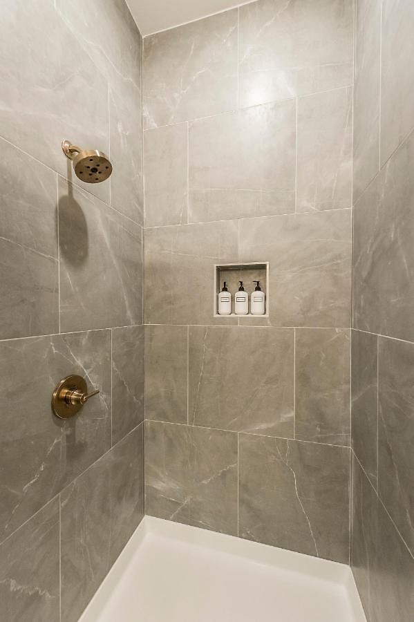 Brand New 4 Bedroom 4bath Townhome With Amazing Rooftop!