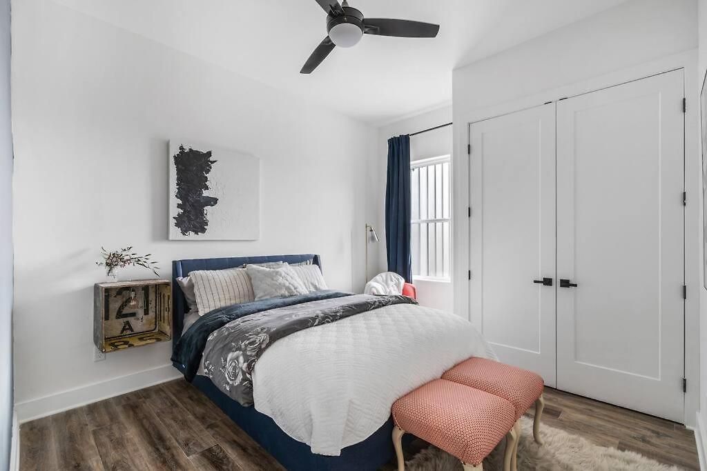 Instagrammable W/ Rooftop Deck, 3 Bdrm Holiday home Nashville