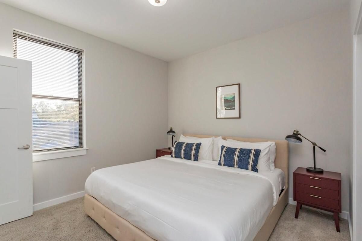Cozysuites Two Alluring Music Row * Nashville