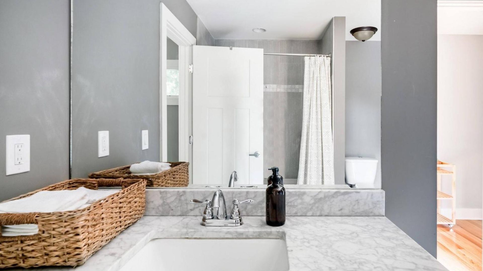 Modern Boho Family House Near Shops In East Nashville