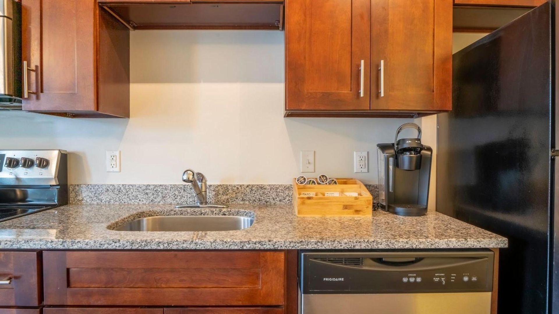 Cozysuites Music Row Astonishing Sdo Nashville! 23 Apartment Nashville