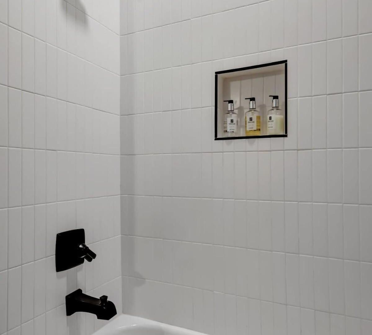 Cozy E Nash By 5 Points - 1,2mi To Broadway * Nashville