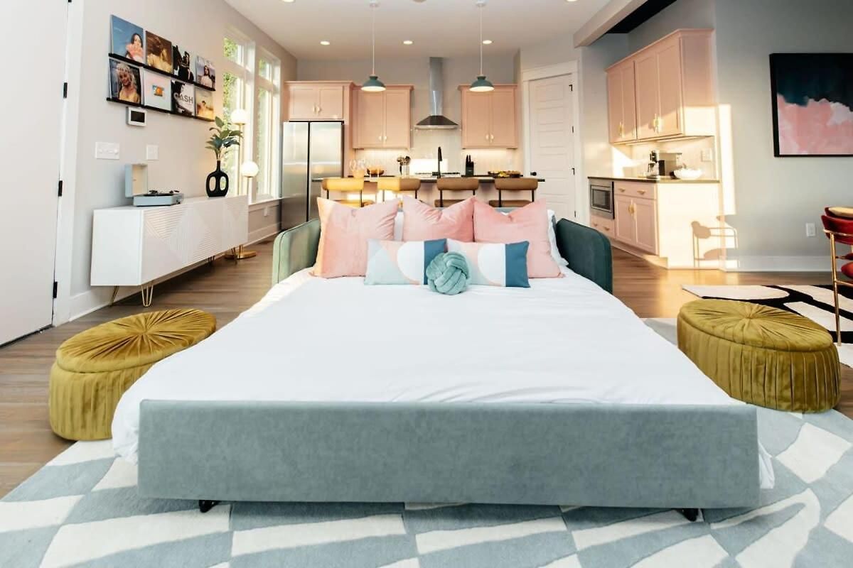 Designer Single Family House-rooftop- Hot Tub * Nashville