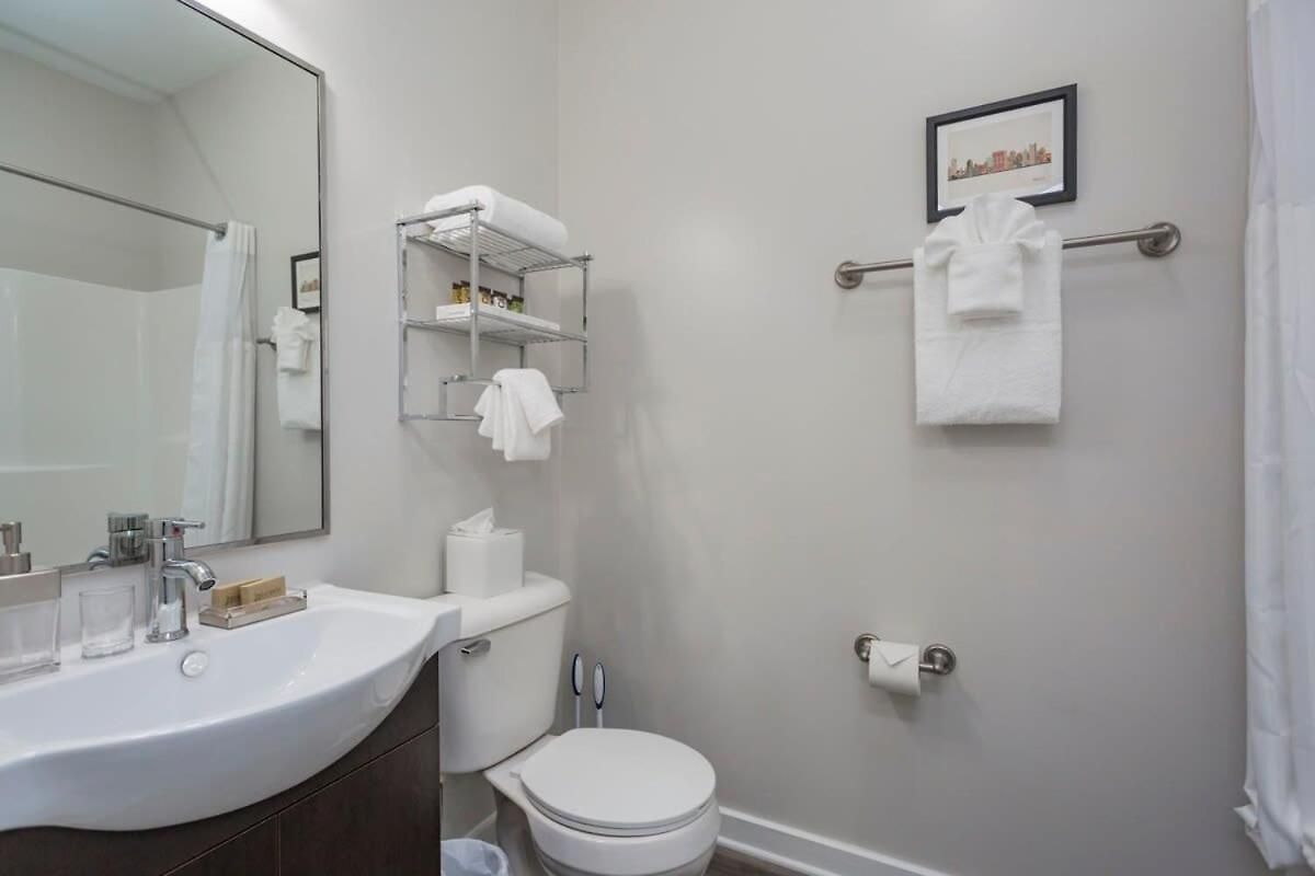 Cozysuites Music Row Stylish 2br In Nashville! 44 Nashville