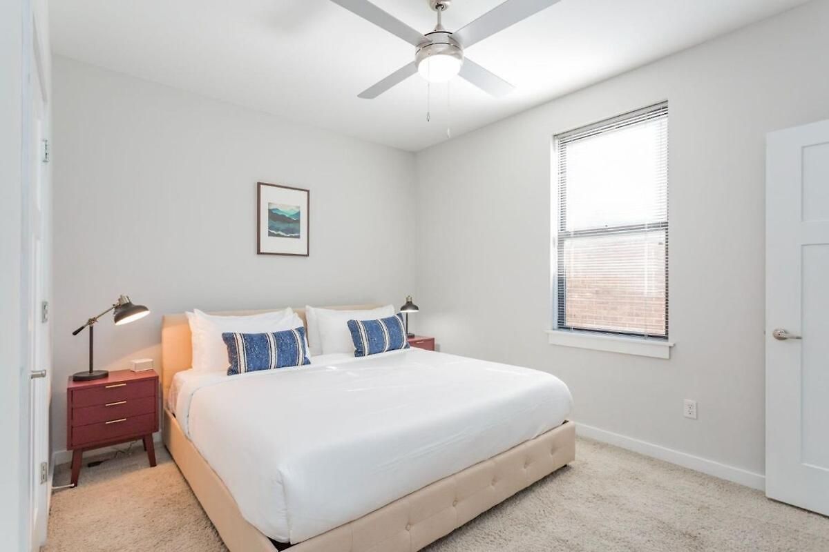 Cozysuites Two Classy Music Row Apartment