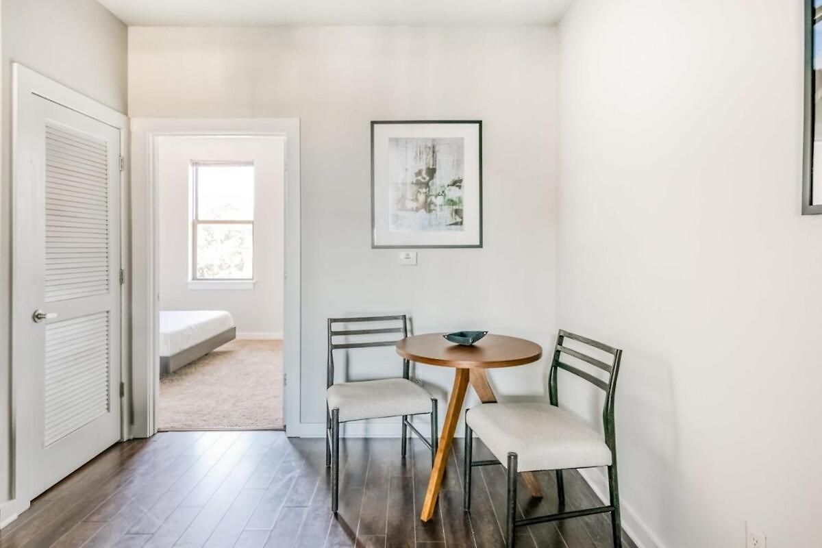 Cozysuites Two Classy Music Row Apartment *