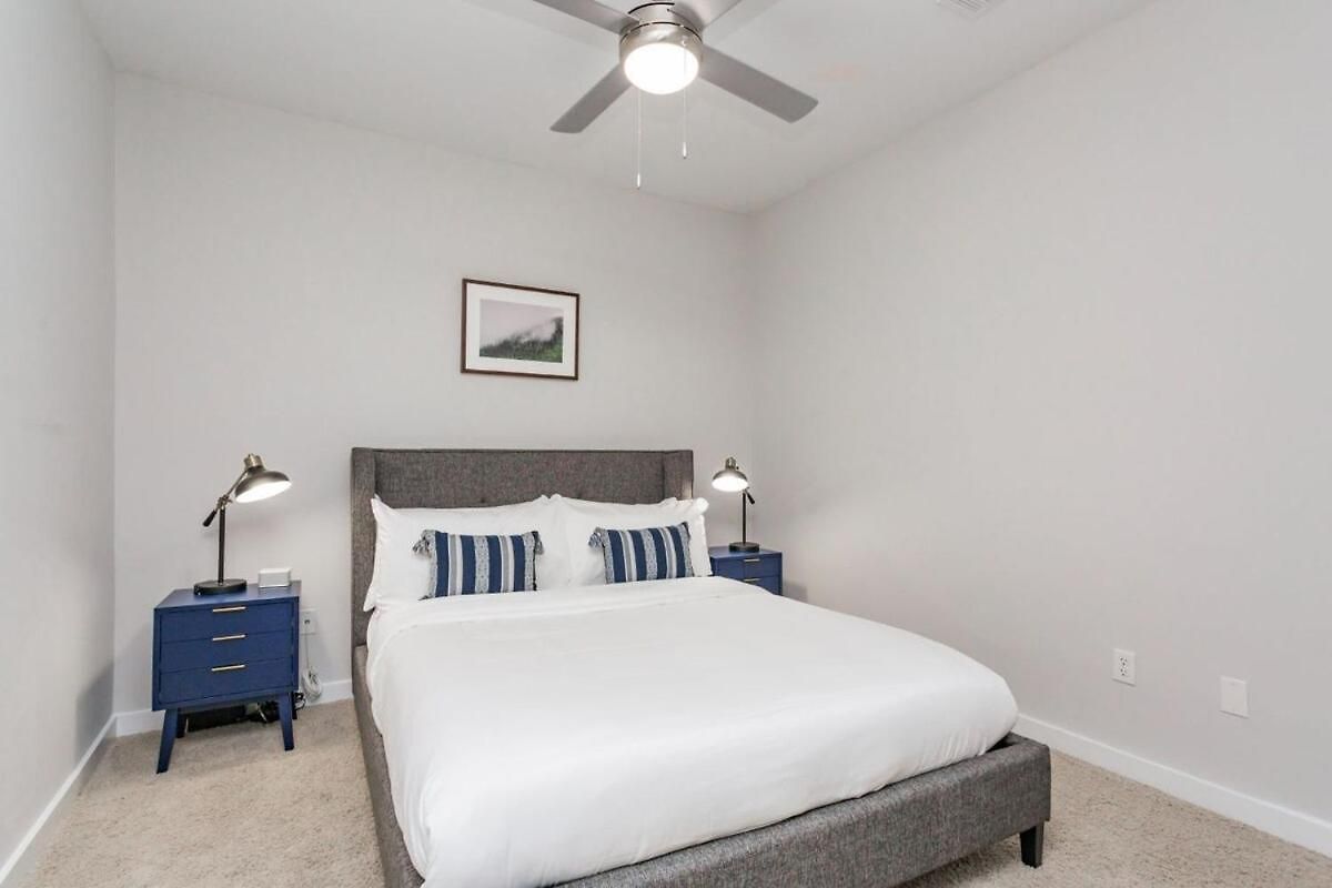 Cozysuites Two Classy Music Row Apartment *