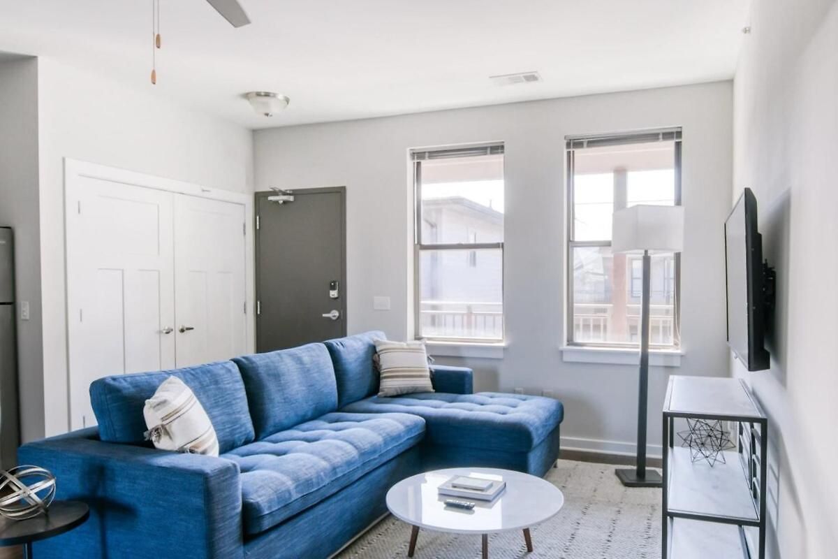 Two Cozysuites Modern Music Row Apartment Nashville