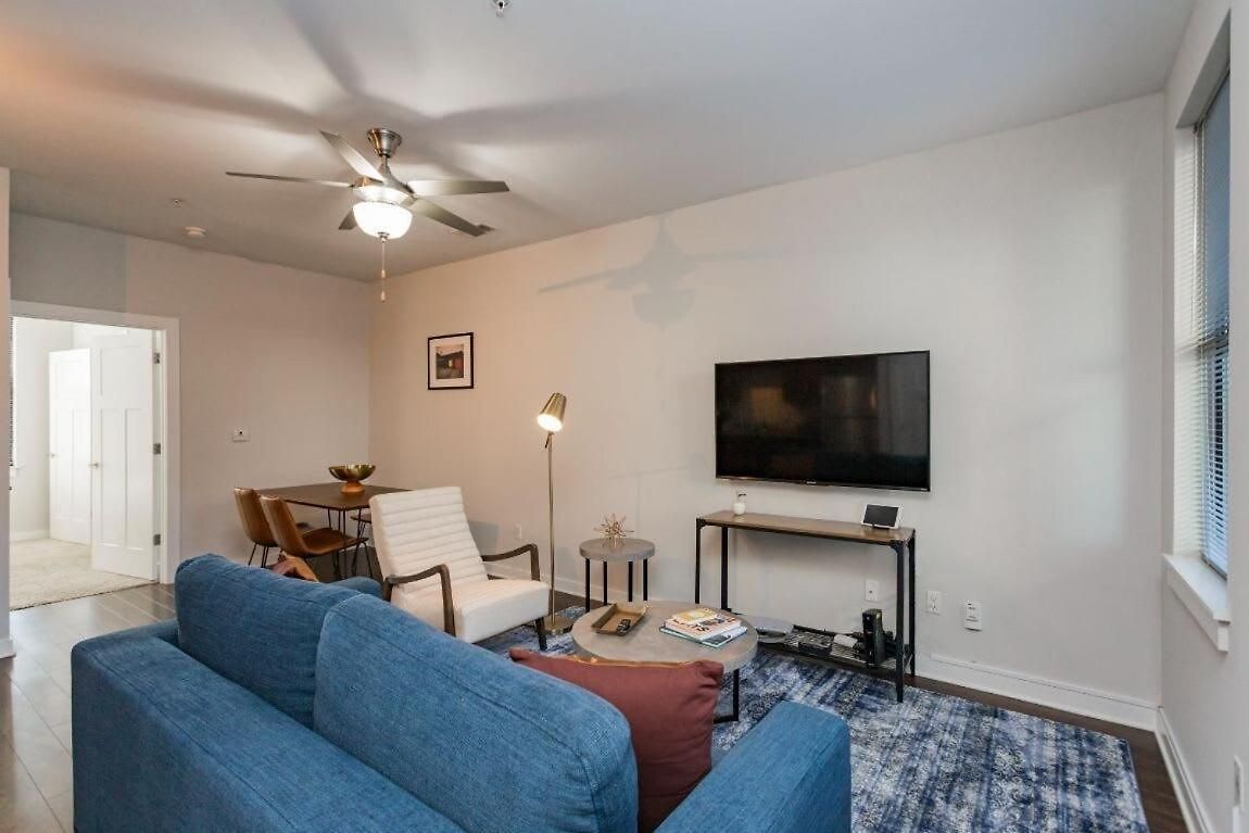 Cozysuites Two Alluring Music Row Apartment Nashville
