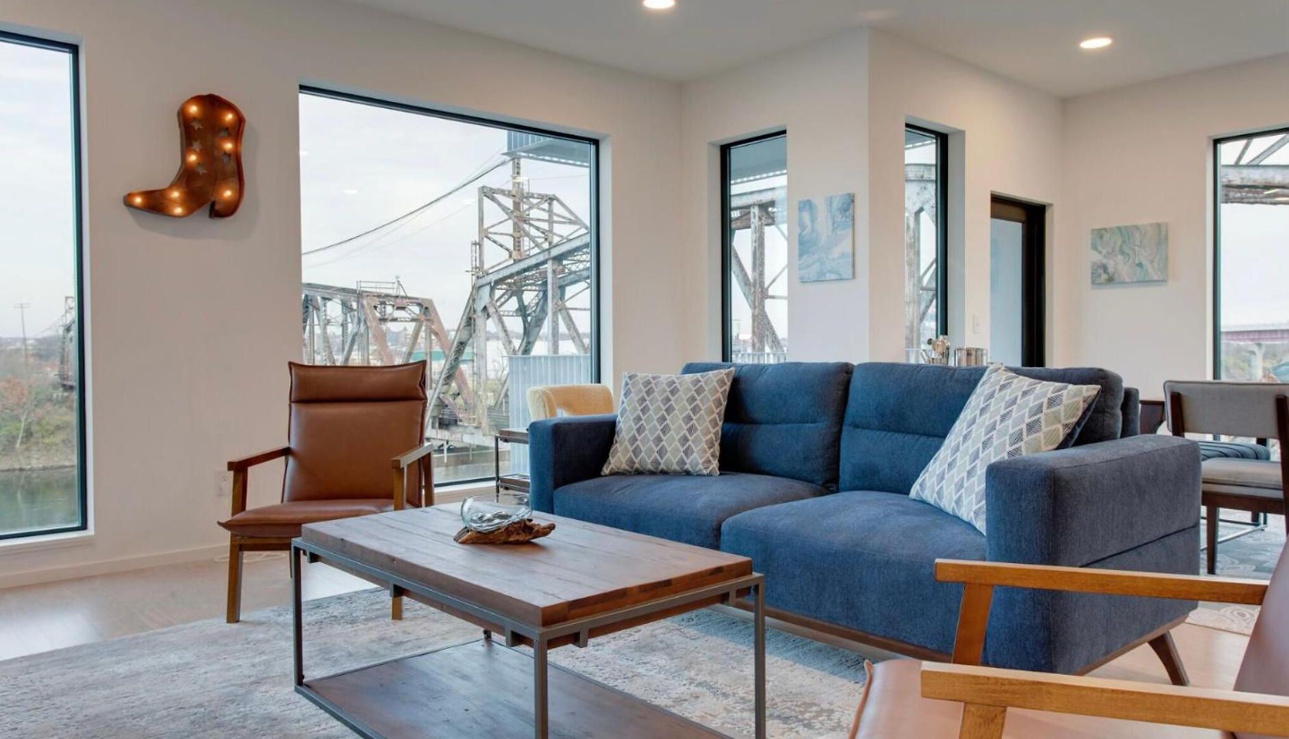 Apartment The Riverfront Vip - Walk To Broadway & Nissan Stadium - Free Garage *
