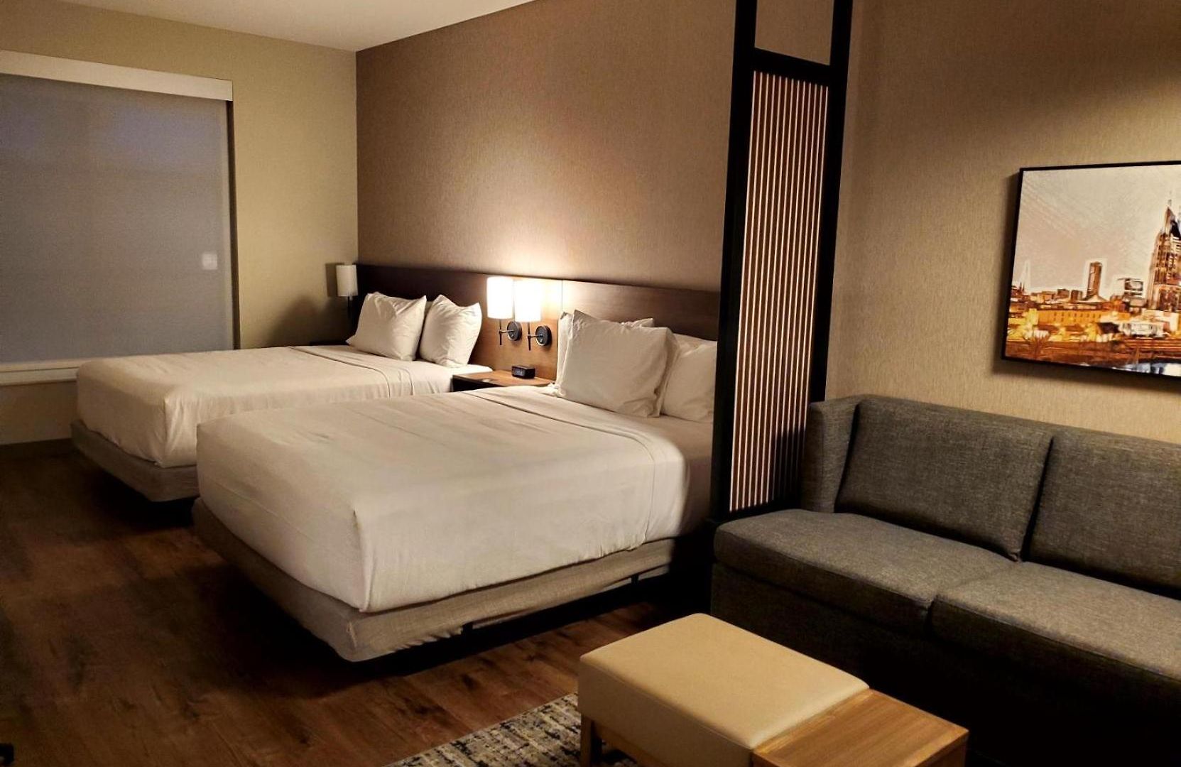 Hyatt Place Nashville/green Hills 3*