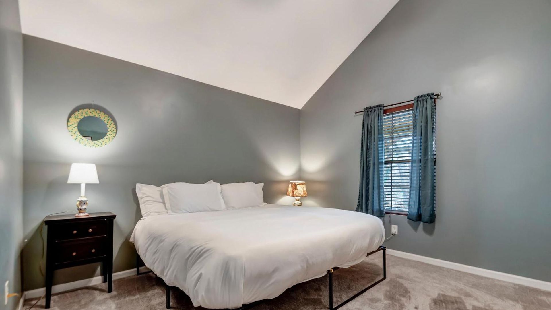 3 Bd 2 Bath Walking Distance To Nations *