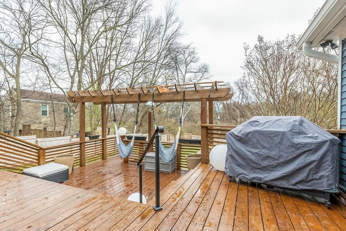 Historic East Nash Sleeps 6 Nashville