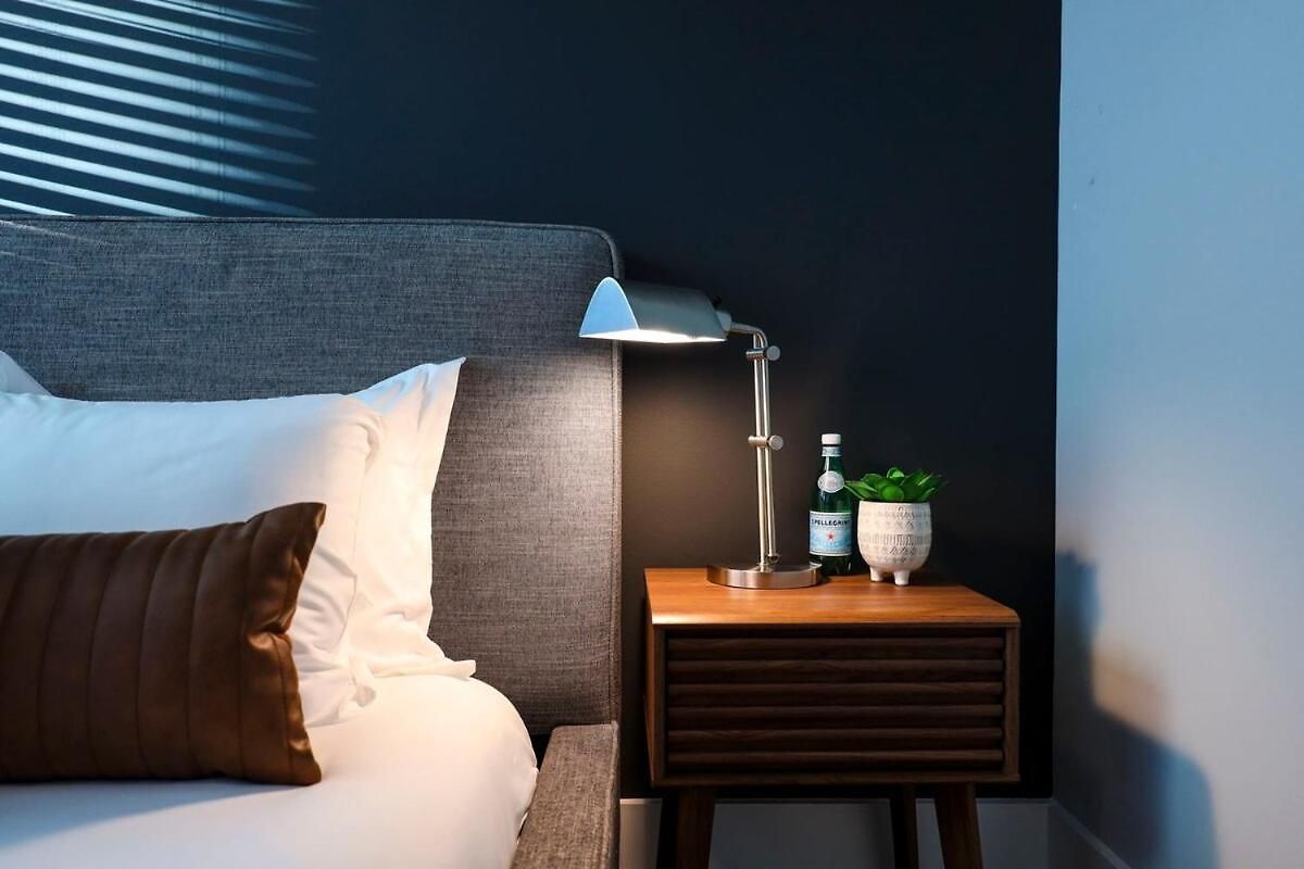 New Lux Townhome 6 Mins To Dt Rooftop Sleeps 12 Nashville