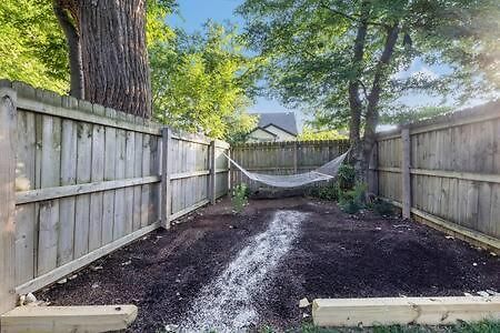 The Maple House - Huge Backyard & Mins To Broadway Nashville
