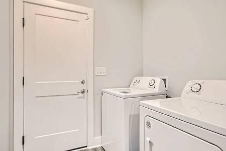 New Build 5 Min To Broadway Sleeps 10 * Nashville